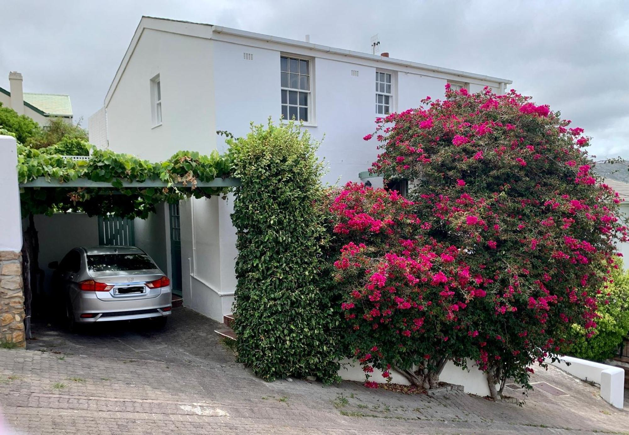 Bougainvillea House - The Heart Of Simonstown Simonʼs Town Buitenkant foto